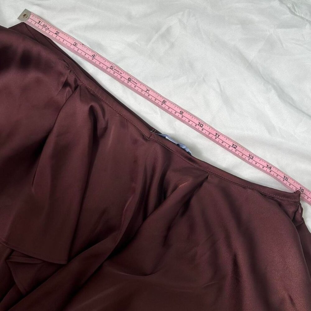 Burgundy Lioness Turlington Satin ruffled asymmetrical mini skirt 🖤 - Picture 3 of 5